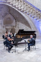 Glazbena oaza  u dubrovačko bablje ljeto